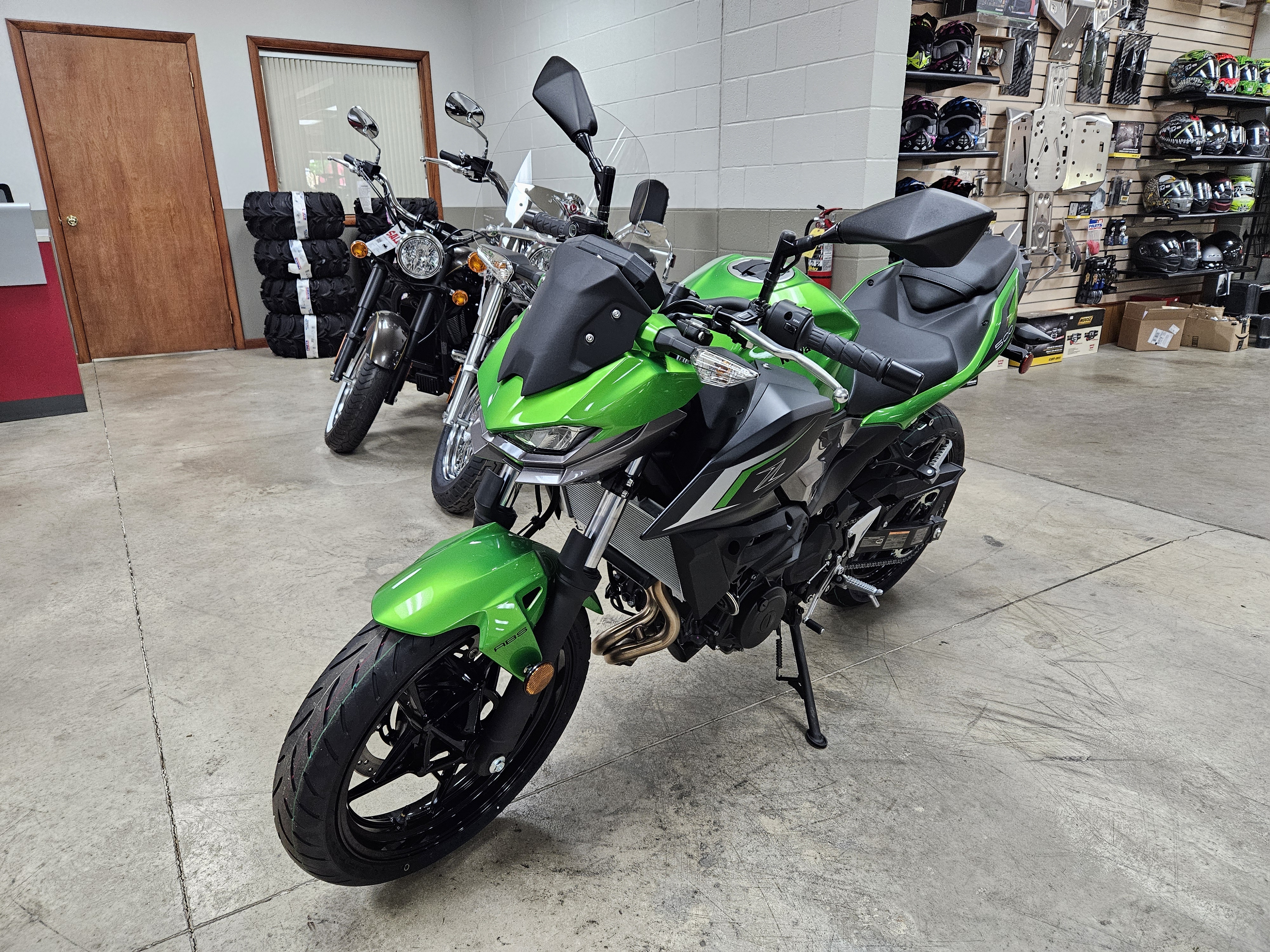2024 Kawasaki Z500 ABS - Photo 7